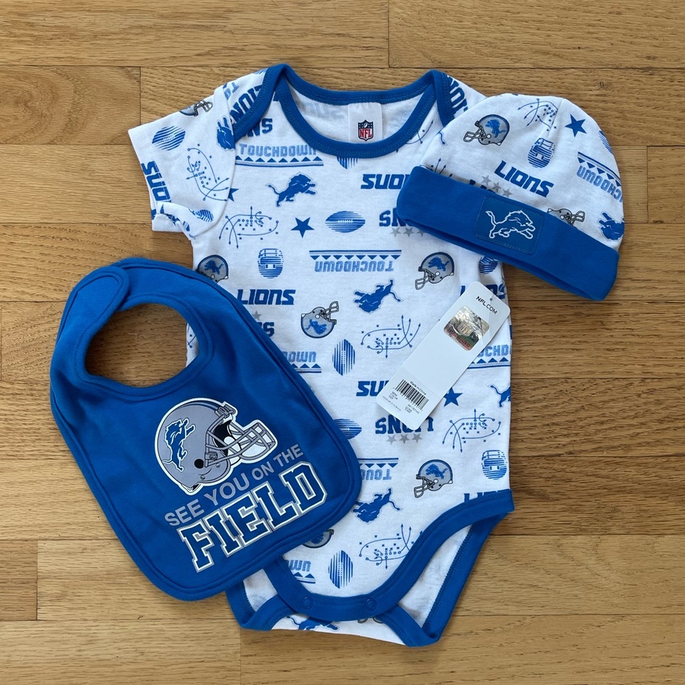 NFL TEAM APPAREL NWT Detroit Lions Football 3 Piece Set